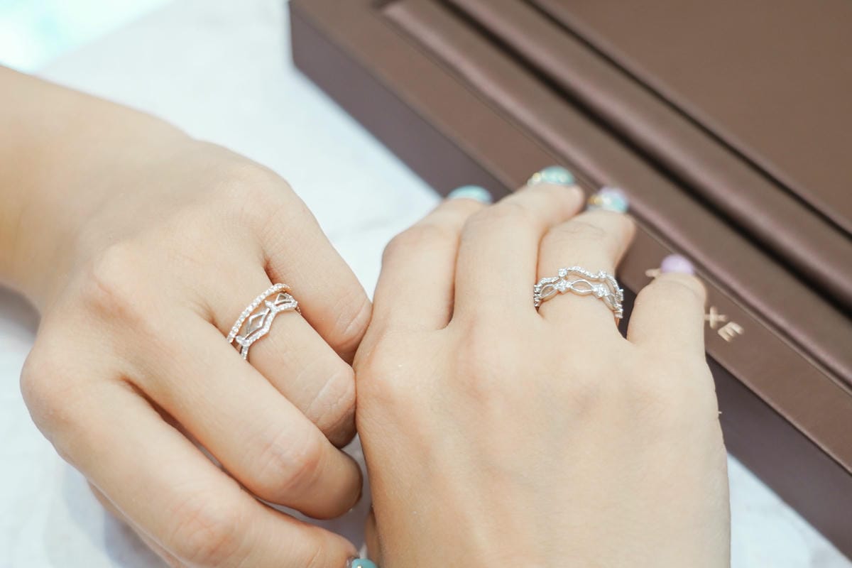 婚戒推薦|ALUXE亞立詩高雄博愛門市 品牌四大優勢為每一對新人傳遞幸福34.jpg 婚戒推薦|ALUXE亞立詩高雄博愛門市 品牌四大優勢為每一對新人傳遞幸福34.jpg