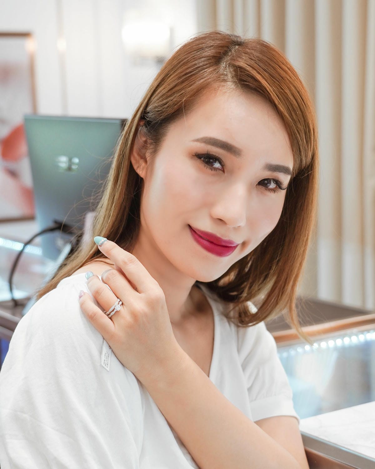 婚戒推薦|ALUXE亞立詩高雄博愛門市 品牌四大優勢為每一對新人傳遞幸福31.jpg 婚戒推薦|ALUXE亞立詩高雄博愛門市 品牌四大優勢為每一對新人傳遞幸福31.jpg