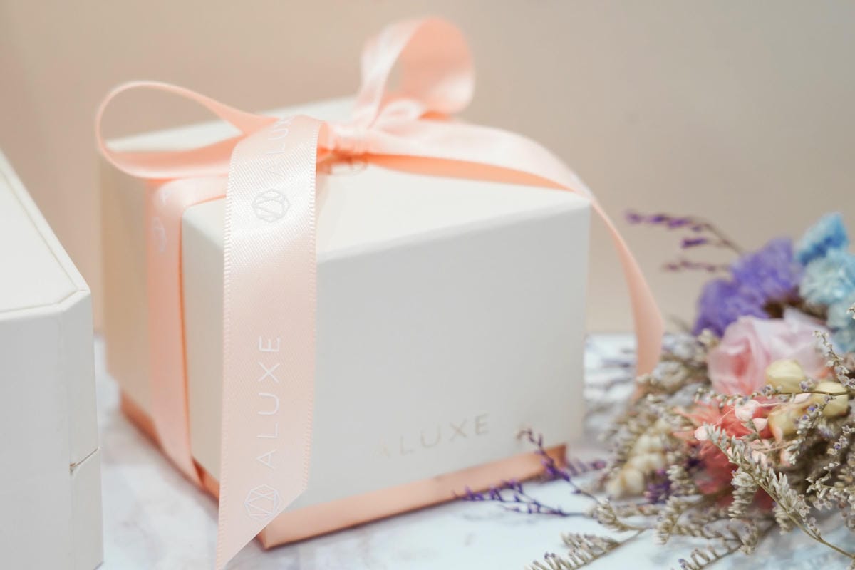 婚戒推薦|ALUXE亞立詩高雄博愛門市 品牌四大優勢為每一對新人傳遞幸福47.jpg 婚戒推薦|ALUXE亞立詩高雄博愛門市 品牌四大優勢為每一對新人傳遞幸福47.jpg