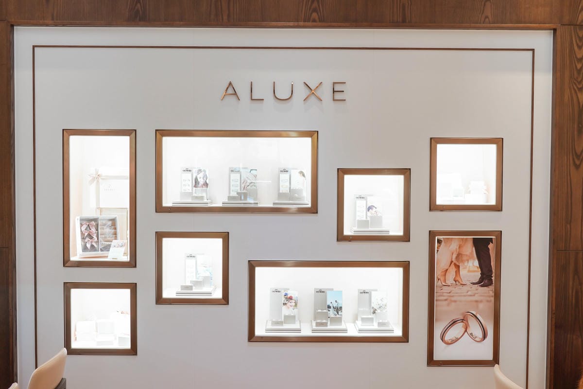 婚戒推薦|ALUXE亞立詩高雄博愛門市 品牌四大優勢為每一對新人傳遞幸福3.jpg 婚戒推薦|ALUXE亞立詩高雄博愛門市 品牌四大優勢為每一對新人傳遞幸福3.jpg