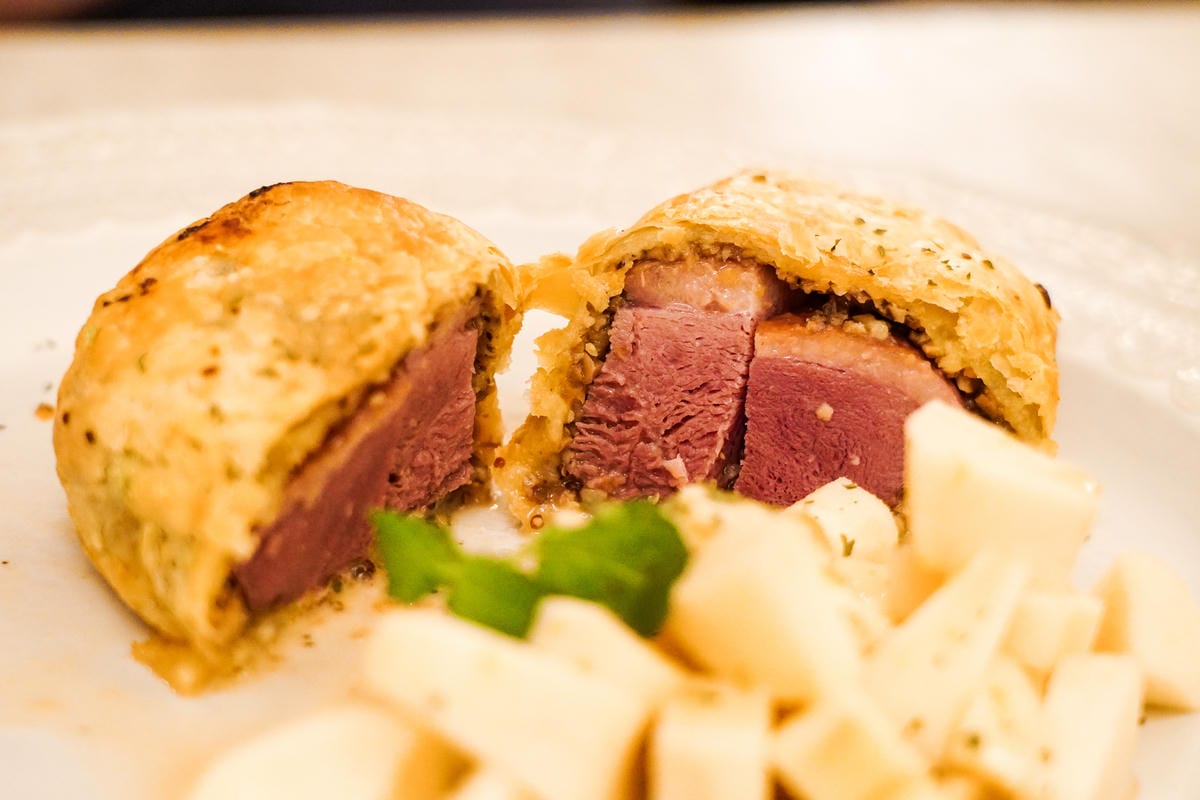 台北美食 BLAnC.中山 2020父親節雙人餐 #威靈頓鴨胸 #鮮蚵磚餅 #鐵鍋鬆餅 從開胃菜到甜點道道美味不踩雷24.jpg 台北美食 BLAnC.中山 2020父親節雙人餐 #威靈頓鴨胸 #鮮蚵磚餅 #鐵鍋鬆餅 從開胃菜到甜點道道美味不踩雷24.jpg