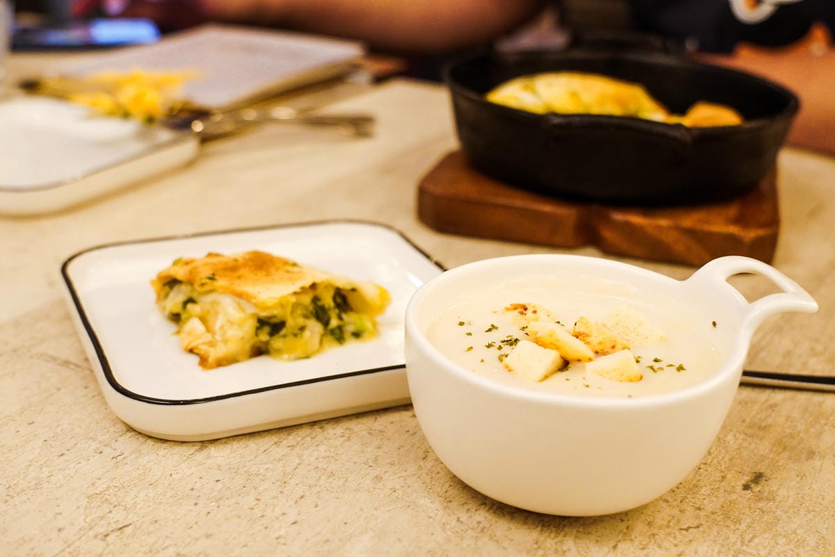 台北美食 BLAnC.中山 2020父親節雙人餐 #威靈頓鴨胸 #鮮蚵磚餅 #鐵鍋鬆餅 從開胃菜到甜點道道美味不踩雷16.jpg 台北美食 BLAnC.中山 2020父親節雙人餐 #威靈頓鴨胸 #鮮蚵磚餅 #鐵鍋鬆餅 從開胃菜到甜點道道美味不踩雷16.jpg