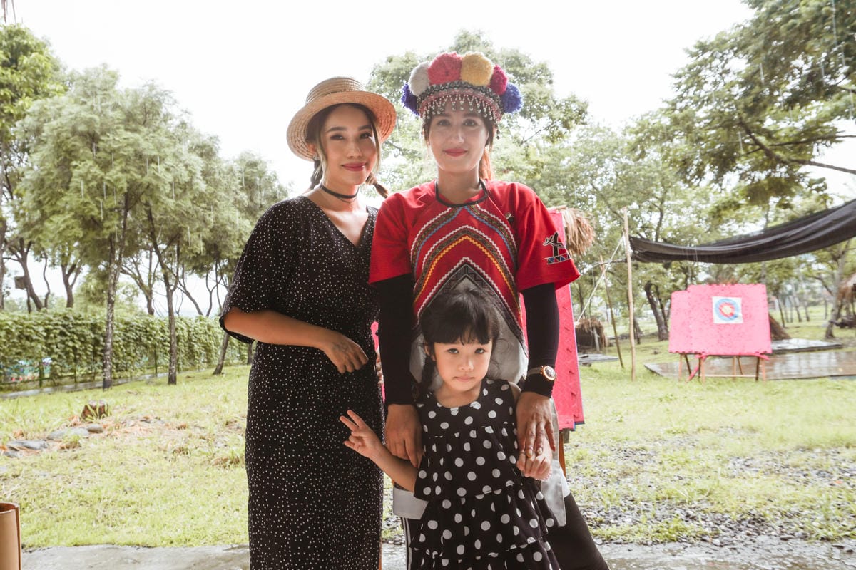 嘉義親子半日遊 阿里山逐鹿部落 嘉義小奈良 近距離餵食梅花鹿 鄒族部落藝術村34.jpg 嘉義親子半日遊 阿里山逐鹿部落 嘉義小奈良 近距離餵食梅花鹿 鄒族部落藝術村34.jpg