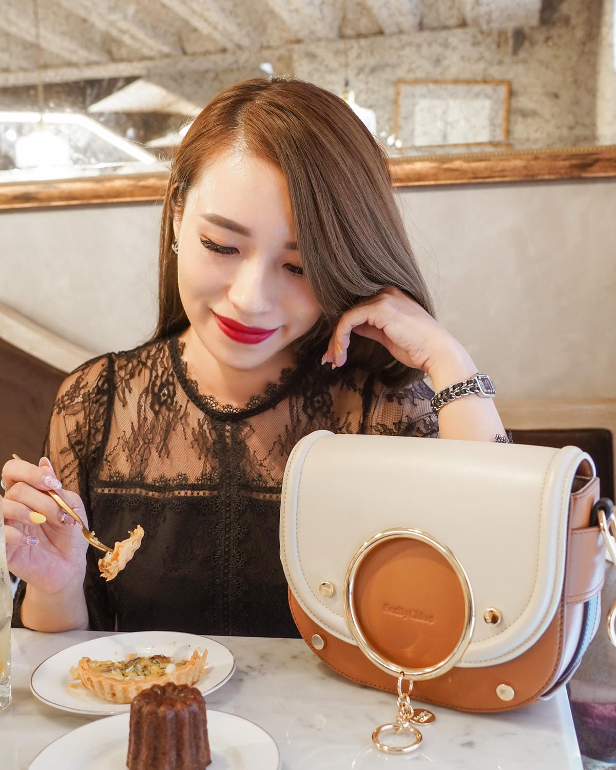 FARFETCH七夕大促 折扣碼 2020七夕情人節禮物清單分享 See by Chloe斜揹包 x Reebok輕量跑鞋 穿搭開箱25.jpg