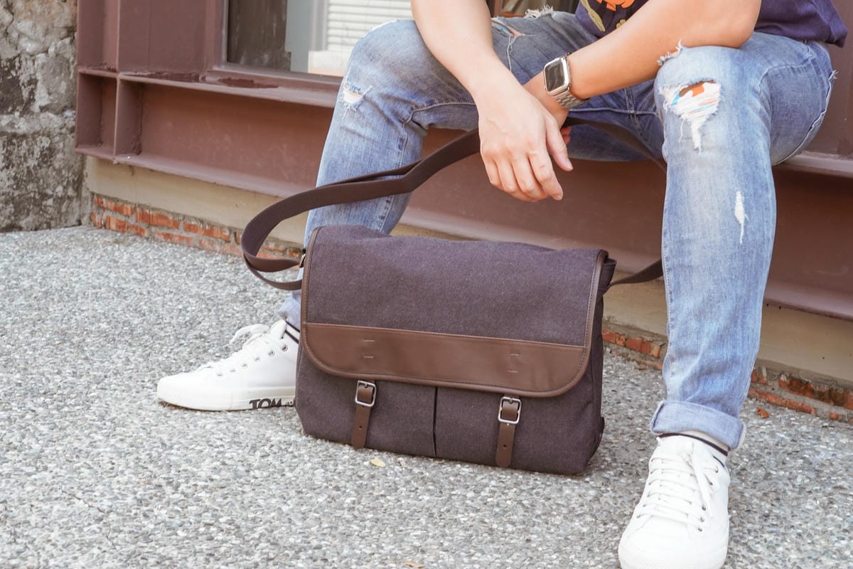 包包開箱 FOSSIL都會時尚男女包款分享 優雅與休閒風格兼具 時尚好穿搭4.jpg 包包開箱 FOSSIL都會時尚男女包款分享 優雅與休閒風格兼具 時尚好穿搭4.jpg