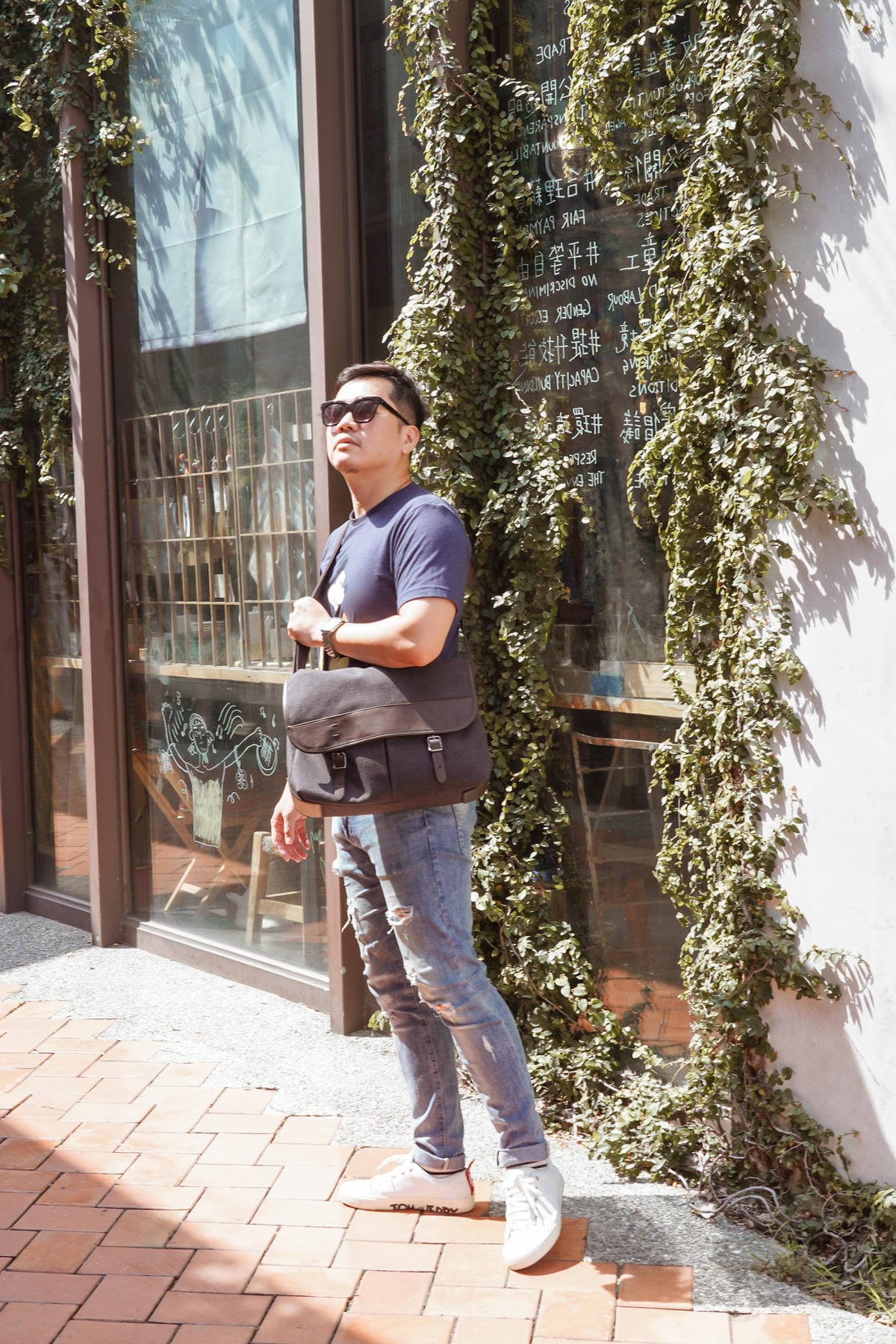 包包開箱 FOSSIL都會時尚男女包款分享 優雅與休閒風格兼具 時尚好穿搭15.jpg 包包開箱 FOSSIL都會時尚男女包款分享 優雅與休閒風格兼具 時尚好穿搭15.jpg