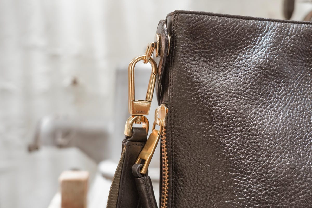 包包開箱 FOSSIL都會時尚男女包款分享 優雅與休閒風格兼具 時尚好穿搭23.jpg 包包開箱 FOSSIL都會時尚男女包款分享 優雅與休閒風格兼具 時尚好穿搭23.jpg