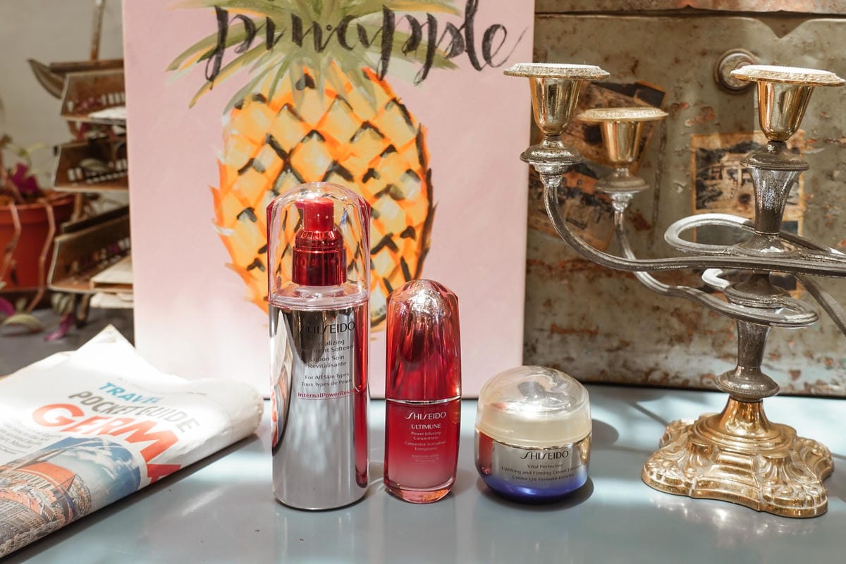 抗老保養品好評推薦 資生堂美力三重奏 緊緻彈嫩保濕有感 用過就回不去的資生堂小紅瓶1.jpg 抗老保養品好評推薦 資生堂美力三重奏 緊緻彈嫩保濕有感 用過就回不去的資生堂小紅瓶1.jpg