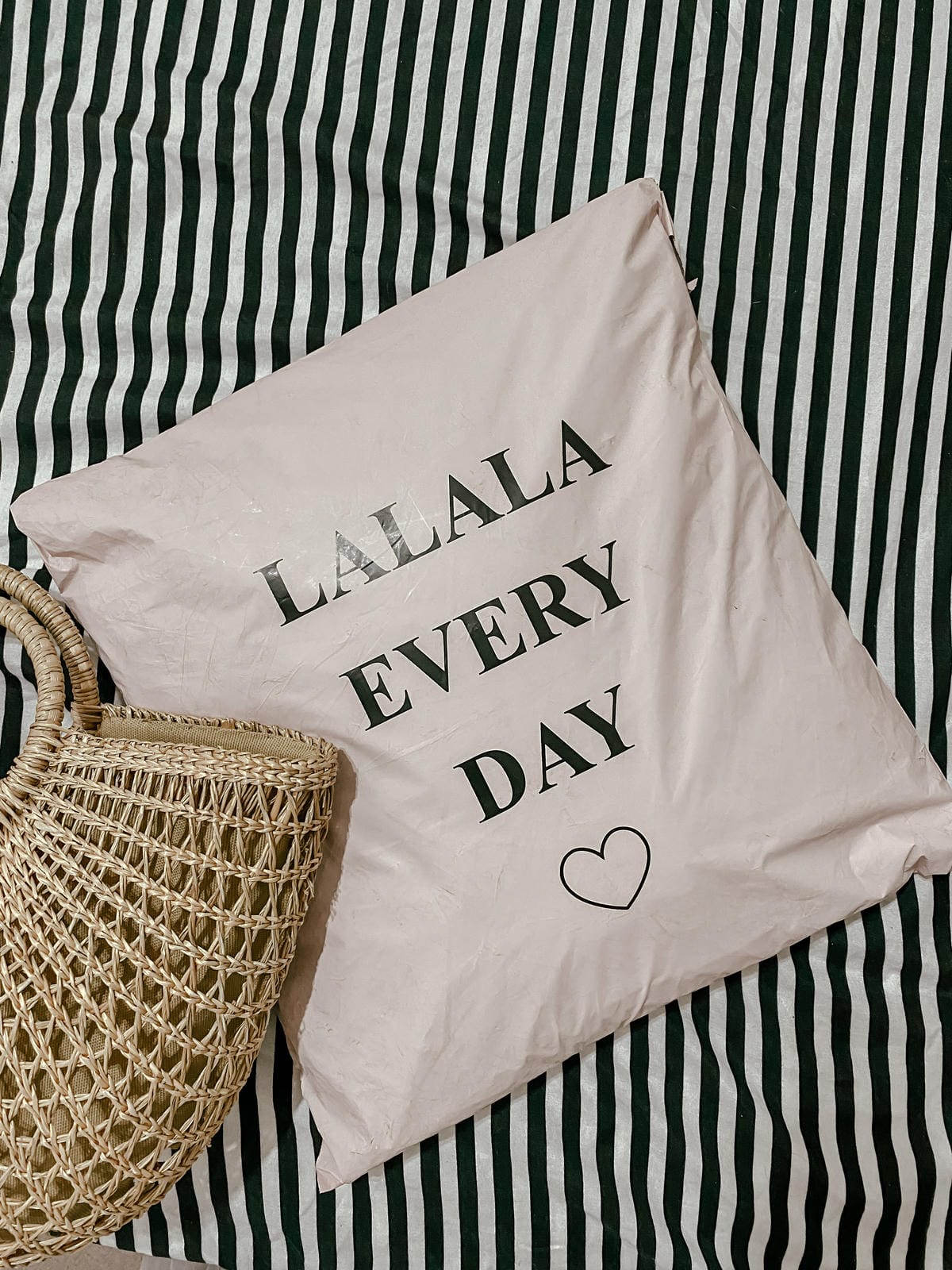 穿搭 LALALA質感女裝網拍服飾 雪紡輕柔特輯 正韓 獨家打版自訂款 怎麼穿怎麼美5.JPG 穿搭 LALALA質感女裝網拍服飾 雪紡輕柔特輯 正韓 獨家打版自訂款 怎麼穿怎麼美5.JPG