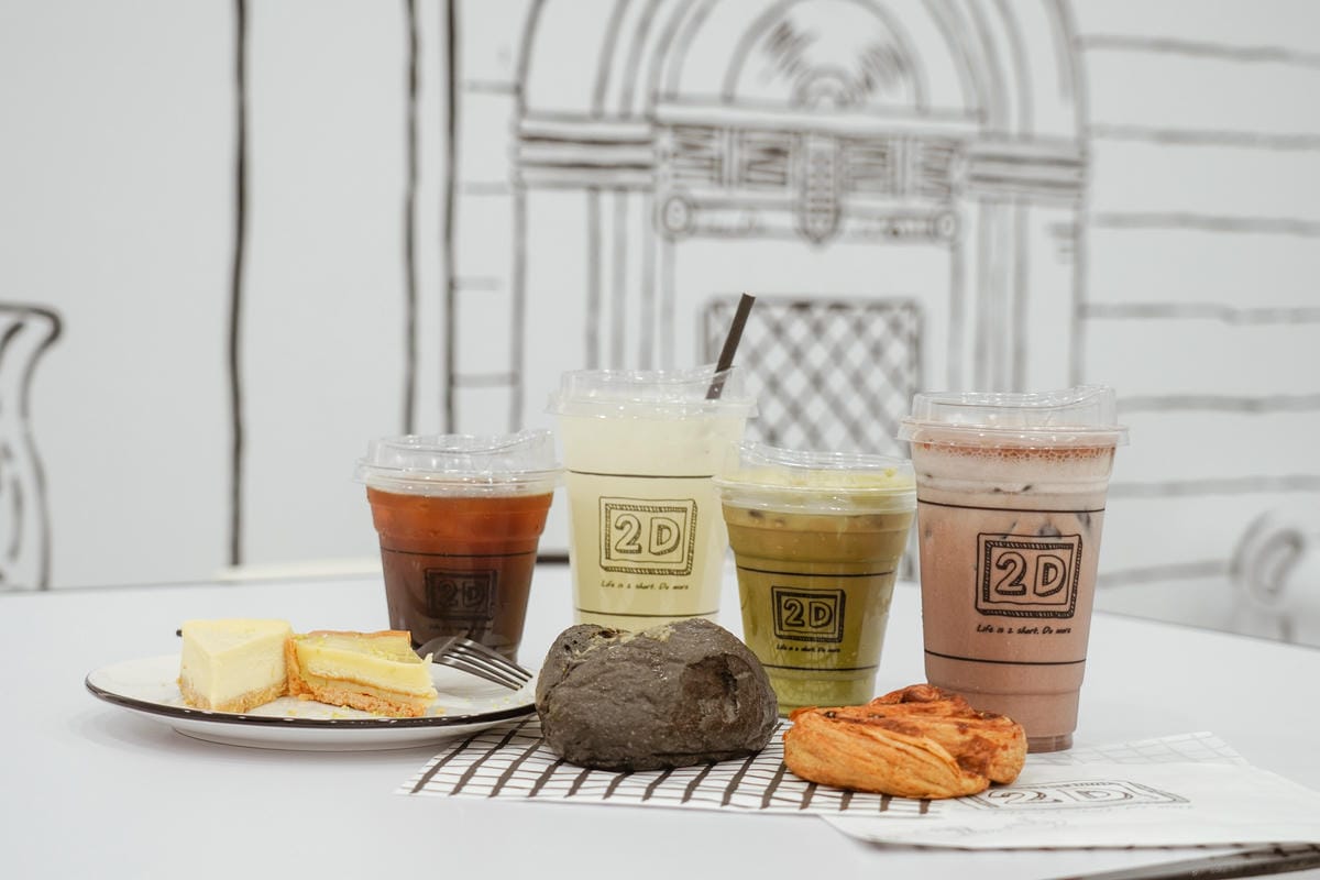 高雄2D Cafe 走進黑白漫畫裡 甜點咖啡美照拍不停 進瑞豐夜市 巨蛋站2號出口26.jpg