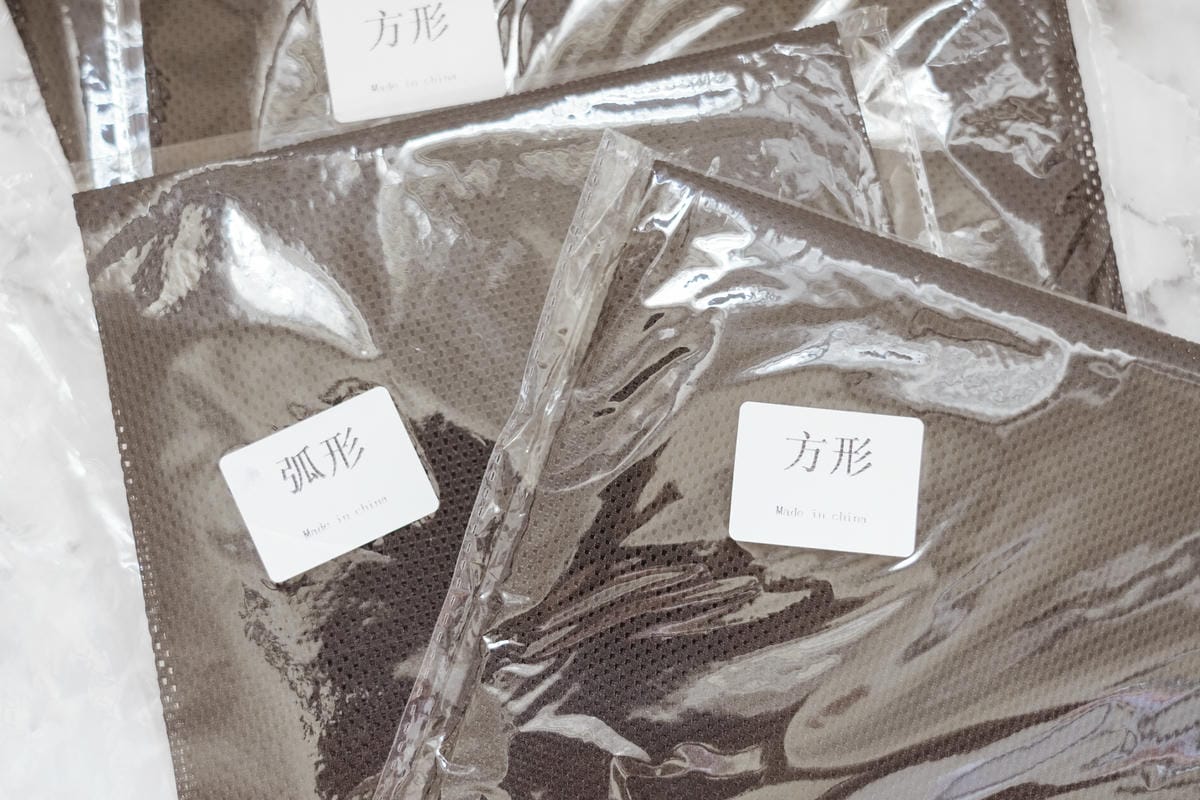 車用好物 磁吸汽車遮陽簾 隔熱防曬窗簾 擋陽光不擋視線3.jpg 車用好物 磁吸汽車遮陽簾 隔熱防曬窗簾 擋陽光不擋視線3.jpg