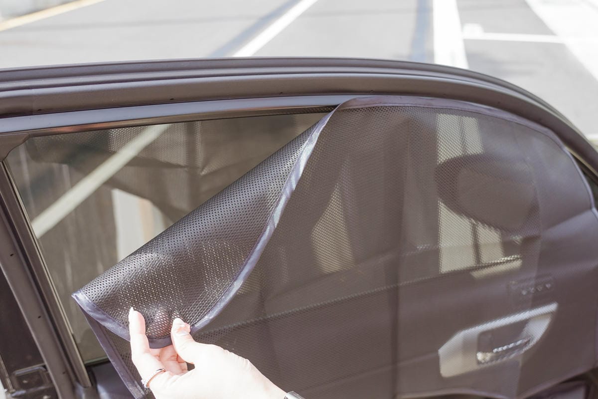 車用好物 磁吸汽車遮陽簾 隔熱防曬窗簾 擋陽光不擋視線10.jpg 車用好物 磁吸汽車遮陽簾 隔熱防曬窗簾 擋陽光不擋視線10.jpg