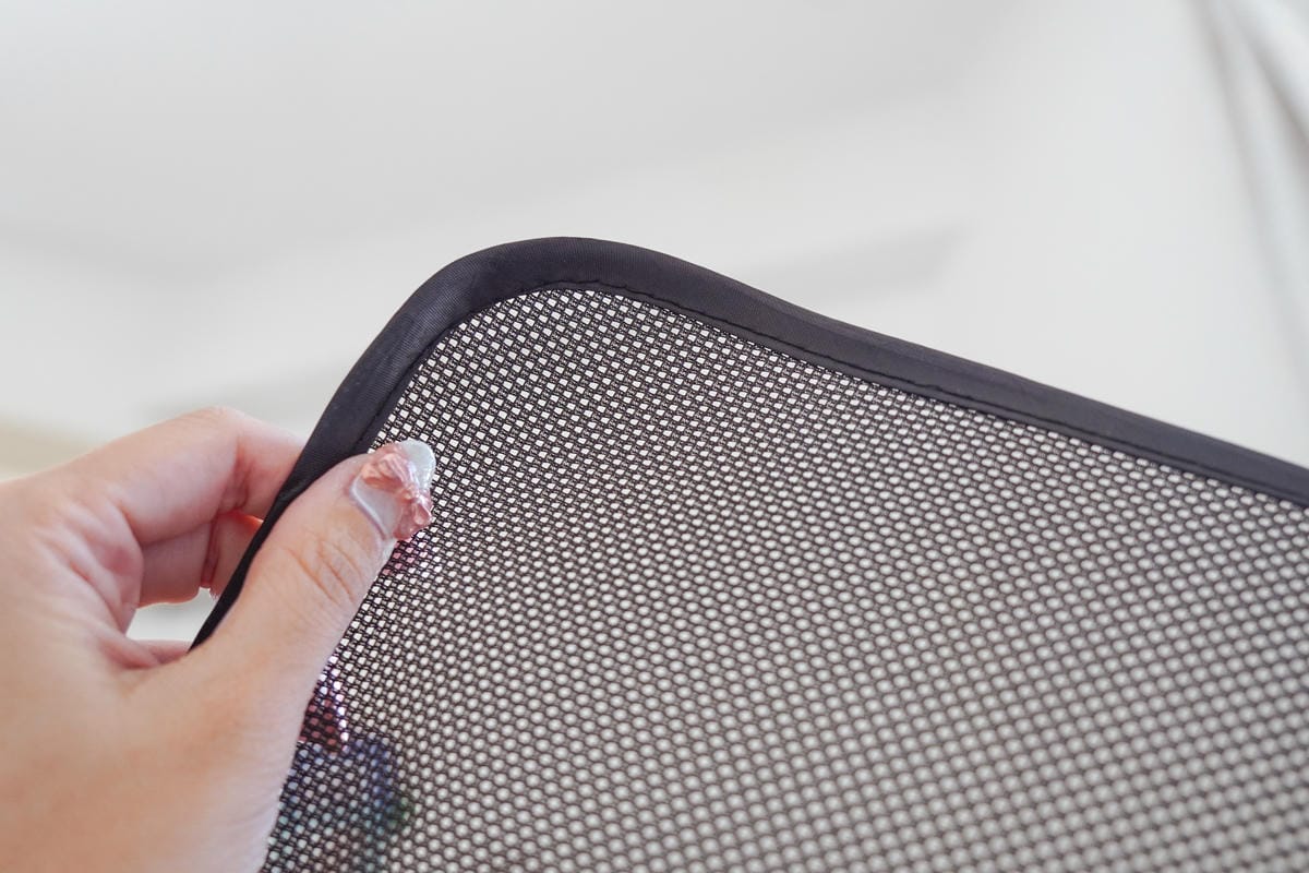 車用好物 磁吸汽車遮陽簾 隔熱防曬窗簾 擋陽光不擋視線6.jpg 車用好物 磁吸汽車遮陽簾 隔熱防曬窗簾 擋陽光不擋視線6.jpg