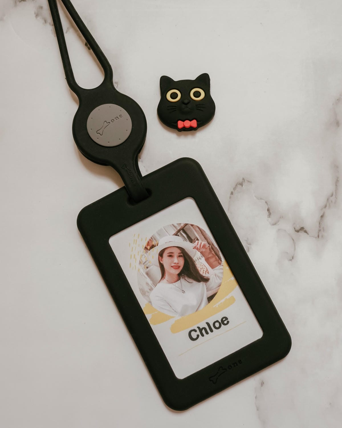 Bone 頸掛開窗識別證套 識別證 卡片 雙卡不干擾 輕鬆帶著走23.JPG Bone 頸掛開窗識別證套 識別證 卡片 雙卡不干擾 輕鬆帶著走23.JPG