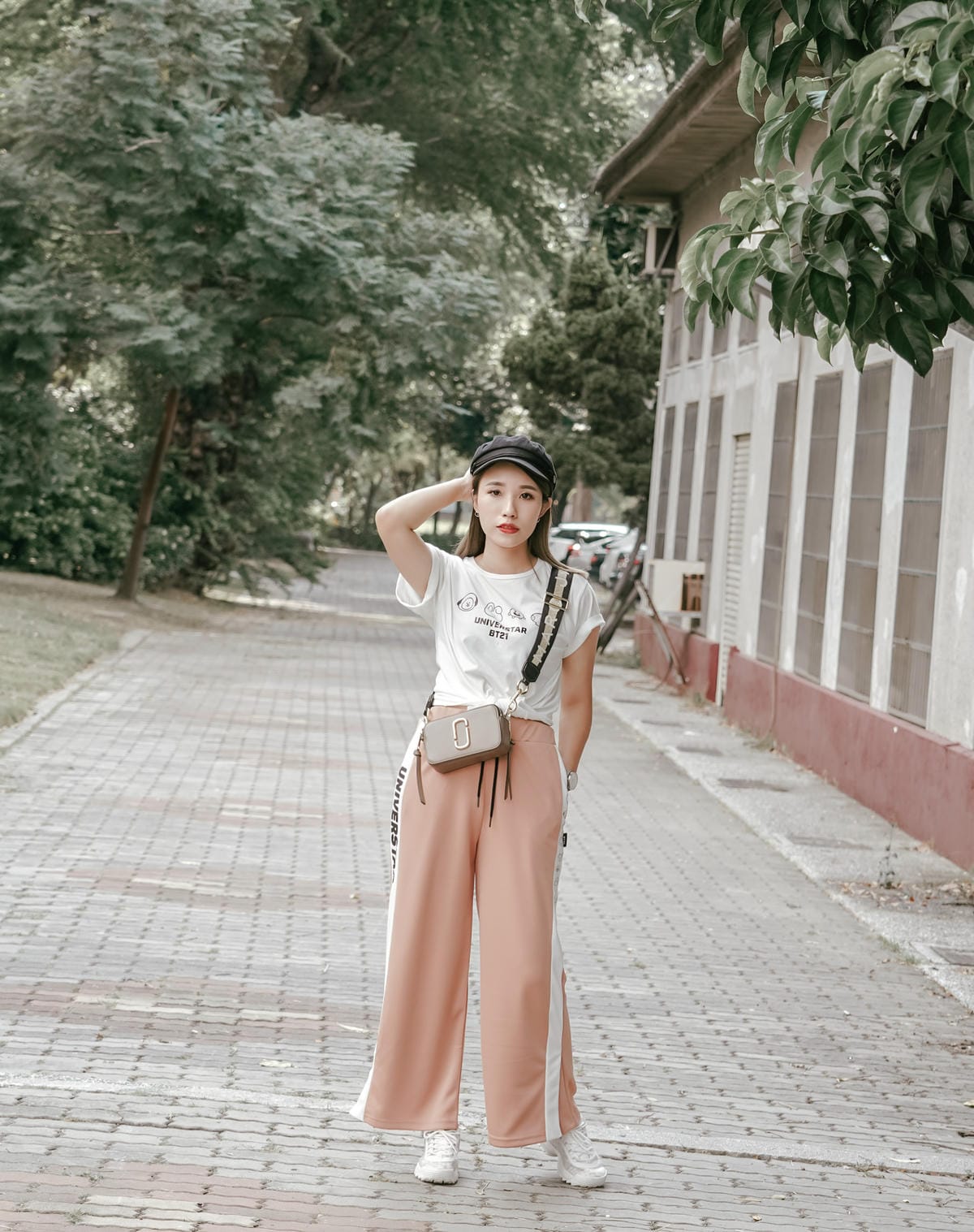 復古運動風穿搭 OB嚴選 X BT21 歡迎光臨宇宙明星BT21!!LOOKBOOK14.JPG 復古運動風穿搭 OB嚴選 X BT21 歡迎光臨宇宙明星BT21!!LOOKBOOK14.JPG