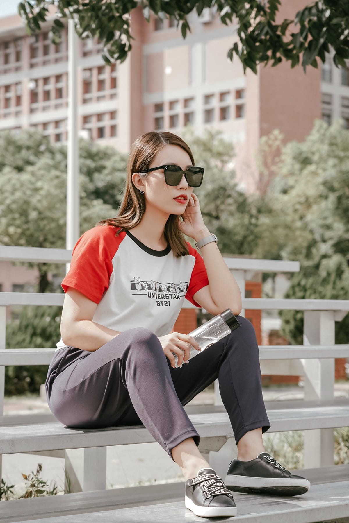 復古運動風穿搭 OB嚴選 X BT21 歡迎光臨宇宙明星BT21!!LOOKBOOK6.jpg 復古運動風穿搭 OB嚴選 X BT21 歡迎光臨宇宙明星BT21!!LOOKBOOK6.jpg