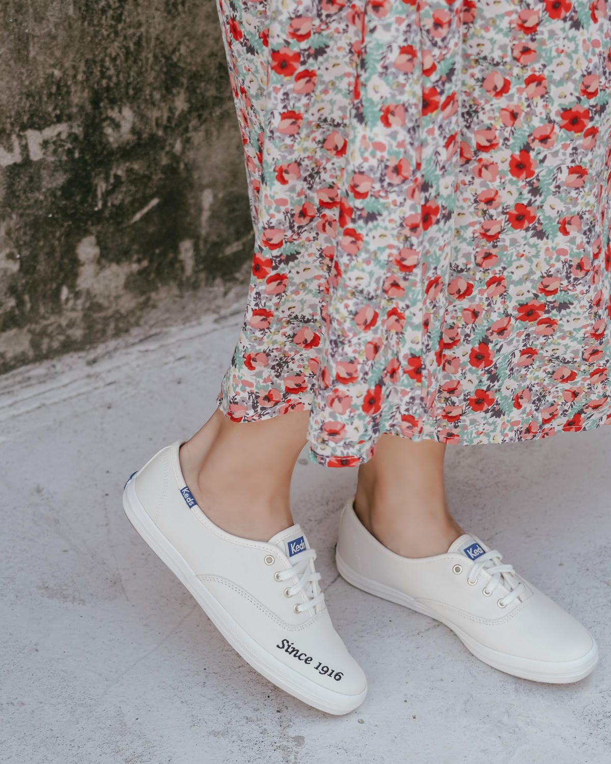 小白鞋穿搭 Keds CHAMPION 韓國款1916清新刺繡休閒鞋 一鞋三搭法穿搭LOOKBOOK23.jpg 小白鞋穿搭 Keds CHAMPION 韓國款1916清新刺繡休閒鞋 一鞋三搭法穿搭LOOKBOOK23.jpg