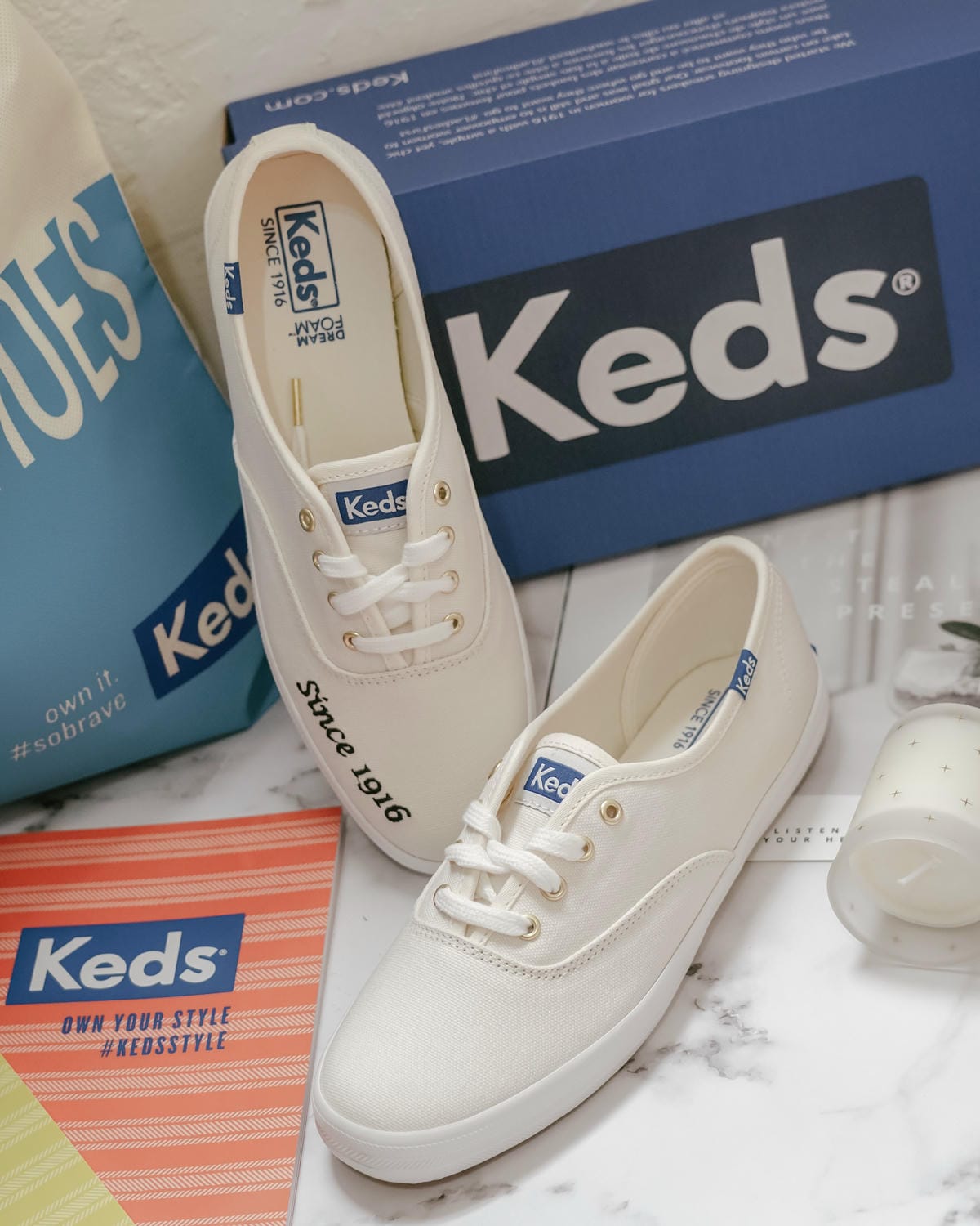 小白鞋穿搭 Keds CHAMPION 韓國款1916清新刺繡休閒鞋 一鞋三搭法穿搭LOOKBOOK2.jpg 小白鞋穿搭 Keds CHAMPION 韓國款1916清新刺繡休閒鞋 一鞋三搭法穿搭LOOKBOOK2.jpg