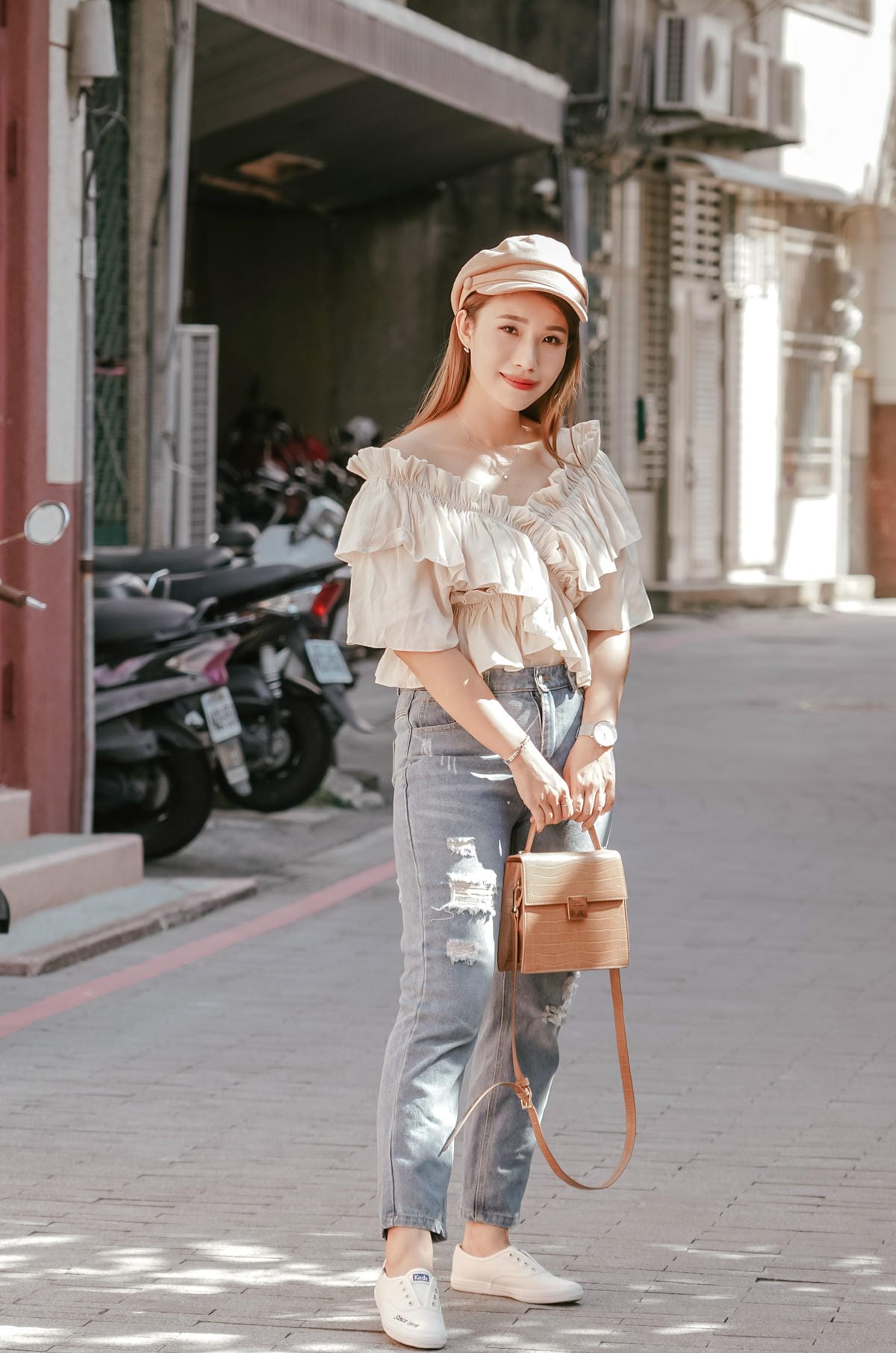 小白鞋穿搭 Keds CHAMPION 韓國款1916清新刺繡休閒鞋 一鞋三搭法穿搭LOOKBOOK24.JPG 小白鞋穿搭 Keds CHAMPION 韓國款1916清新刺繡休閒鞋 一鞋三搭法穿搭LOOKBOOK24.JPG