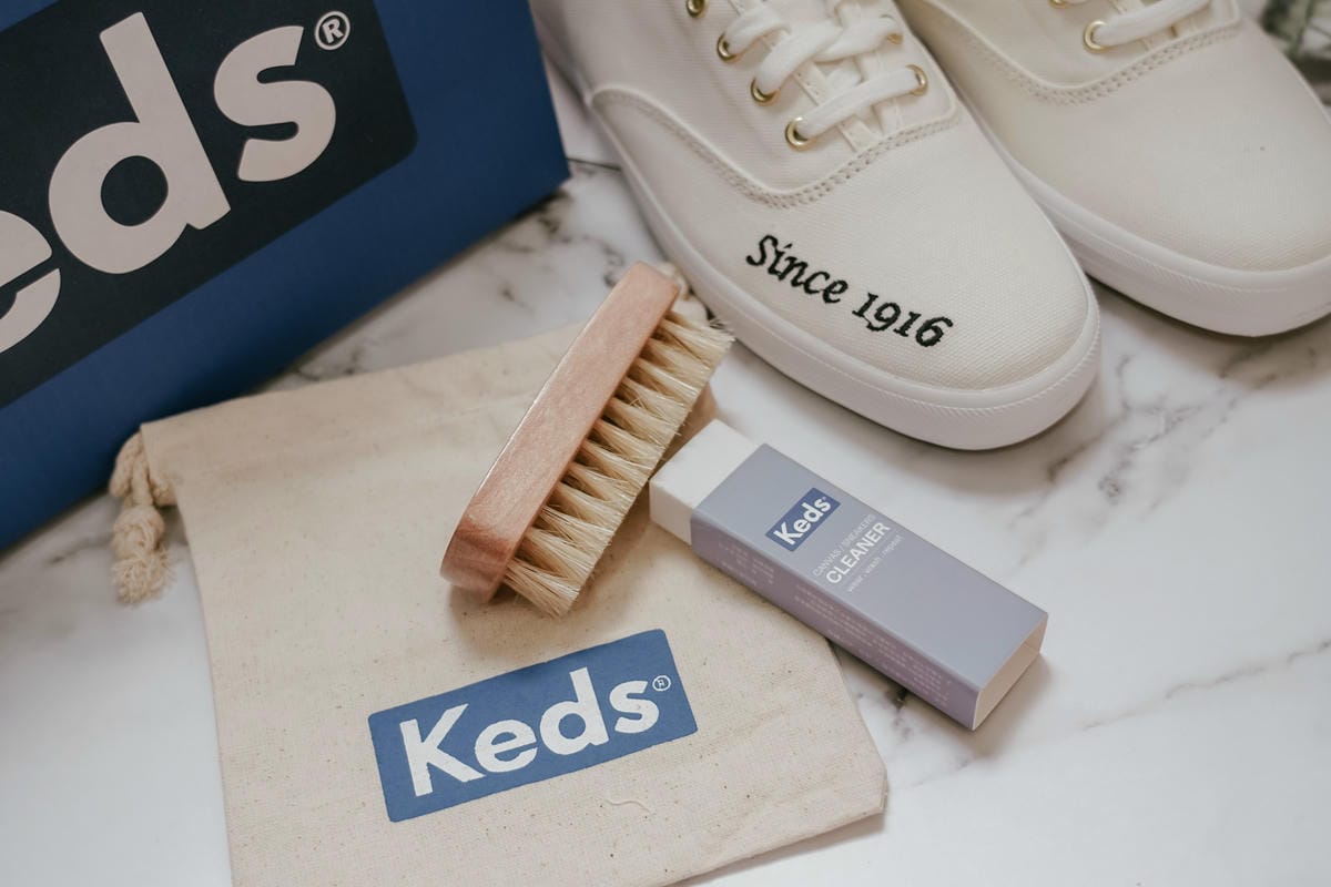小白鞋穿搭 Keds CHAMPION 韓國款1916清新刺繡休閒鞋 一鞋三搭法穿搭LOOKBOOK5.jpg 小白鞋穿搭 Keds CHAMPION 韓國款1916清新刺繡休閒鞋 一鞋三搭法穿搭LOOKBOOK5.jpg