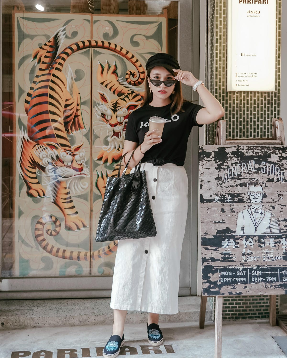 Coggles英國購物網 消費滿150英鎊免運可直送台灣 KENZO老虎刺繡草編鞋 字母T開箱穿搭25.jpg