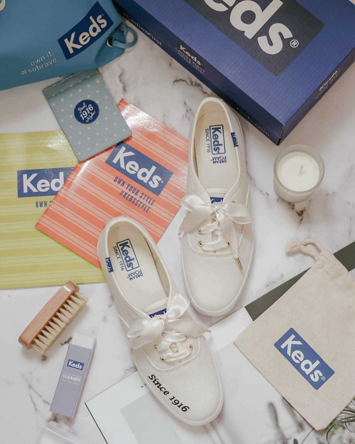 小白鞋穿搭 Keds CHAMPION 韓國款1916清新刺繡休閒鞋 一鞋三搭法穿搭LOOKBOOK9.jpg 小白鞋穿搭 Keds CHAMPION 韓國款1916清新刺繡休閒鞋 一鞋三搭法穿搭LOOKBOOK9.jpg