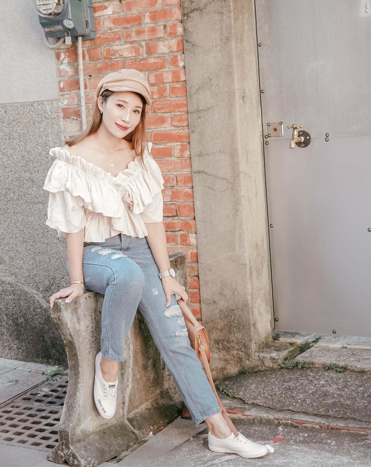 小白鞋穿搭 Keds CHAMPION 韓國款1916清新刺繡休閒鞋 一鞋三搭法穿搭LOOKBOOK28.JPG 小白鞋穿搭 Keds CHAMPION 韓國款1916清新刺繡休閒鞋 一鞋三搭法穿搭LOOKBOOK28.JPG