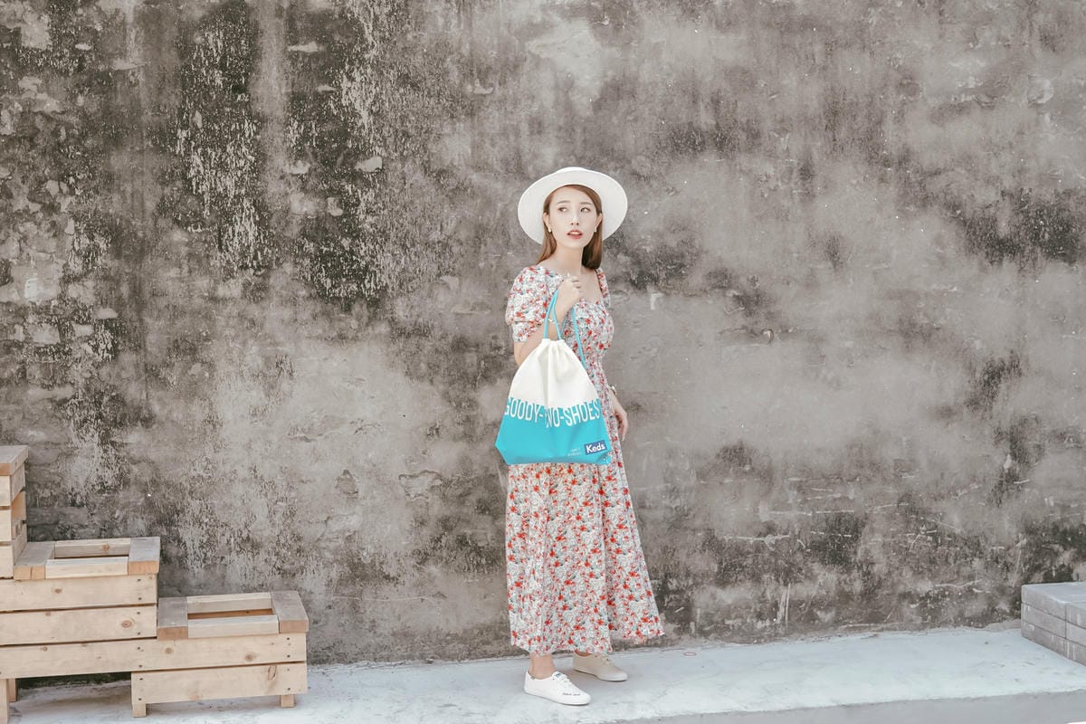 小白鞋穿搭 Keds CHAMPION 韓國款1916清新刺繡休閒鞋 一鞋三搭法穿搭LOOKBOOK16A.jpg 小白鞋穿搭 Keds CHAMPION 韓國款1916清新刺繡休閒鞋 一鞋三搭法穿搭LOOKBOOK16A.jpg