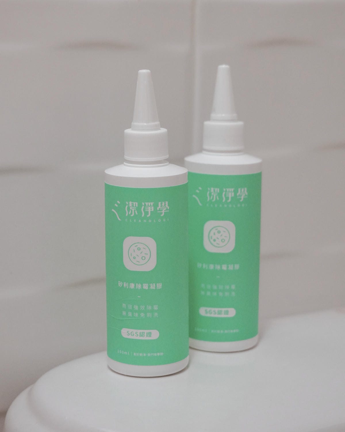 潔淨學 矽利康除霉凝膠 使用不刺鼻 不沾手 一沖乾淨 還我潔白牆角25.JPG 潔淨學 矽利康除霉凝膠 使用不刺鼻 不沾手 一沖乾淨 還我潔白牆角25.JPG