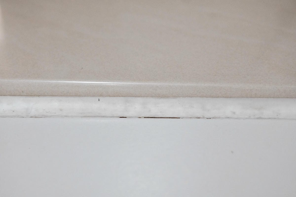 潔淨學 矽利康除霉凝膠 使用不刺鼻 不沾手 一沖乾淨 還我潔白牆角10.JPG 潔淨學 矽利康除霉凝膠 使用不刺鼻 不沾手 一沖乾淨 還我潔白牆角10.JPG