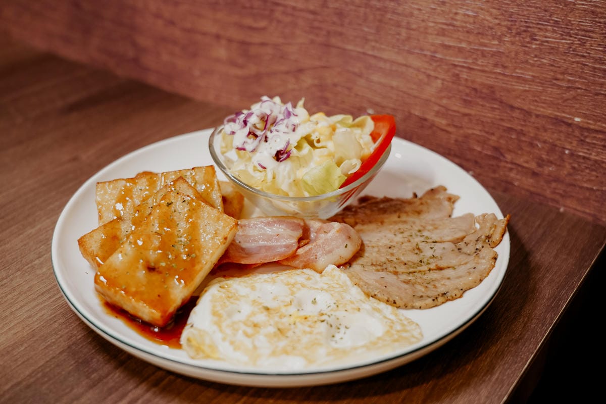 麥味登 屏東東港中山店 享受平價美味的早午餐 今天吃什麼APP14.jpg