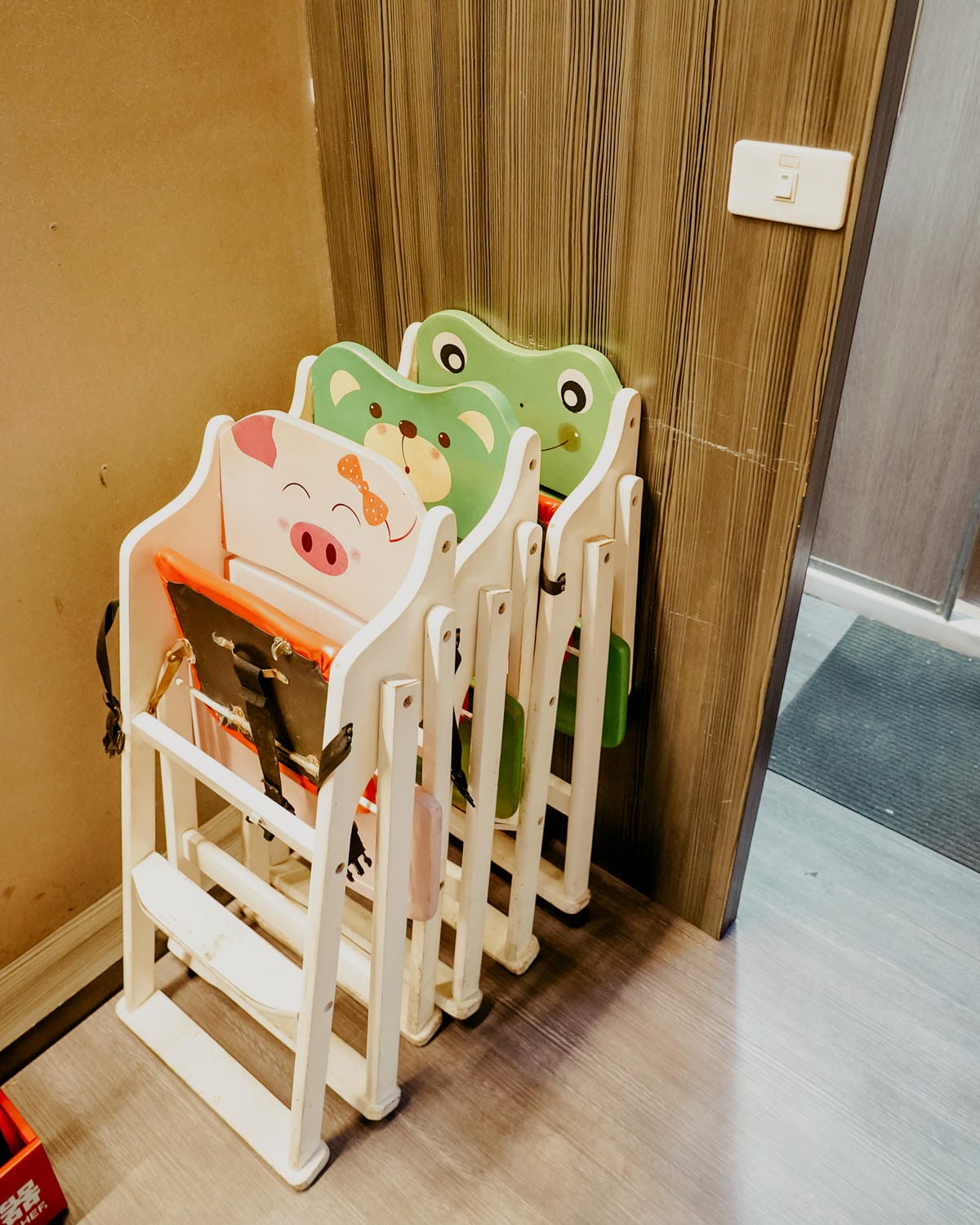 平價牛排館 拐彎抹角牛排館台南小北店 全台首創七種獨家秘醬 不使用重組肉6A.JPG 平價牛排館 拐彎抹角牛排館台南小北店 全台首創七種獨家秘醬 不使用重組肉6A.JPG