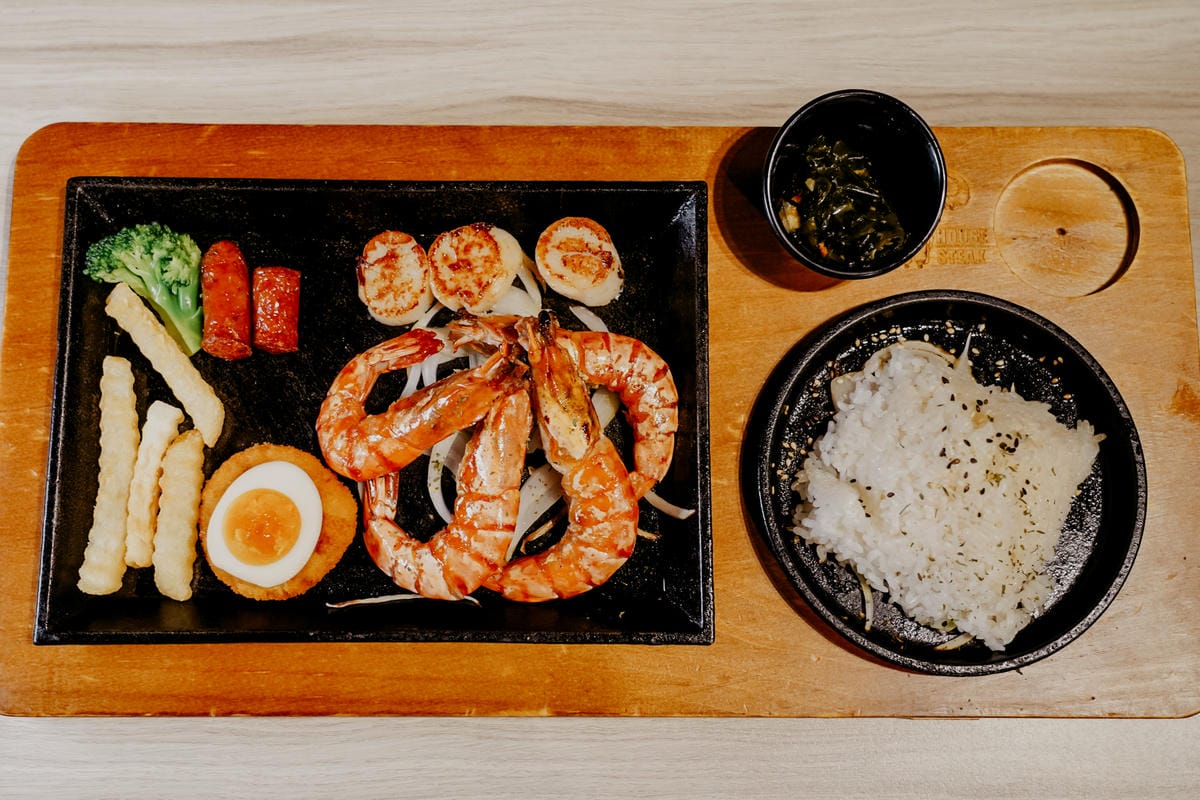 平價牛排館 拐彎抹角牛排館台南小北店 全台首創七種獨家秘醬 不使用重組肉30.jpg 平價牛排館 拐彎抹角牛排館台南小北店 全台首創七種獨家秘醬 不使用重組肉30.jpg