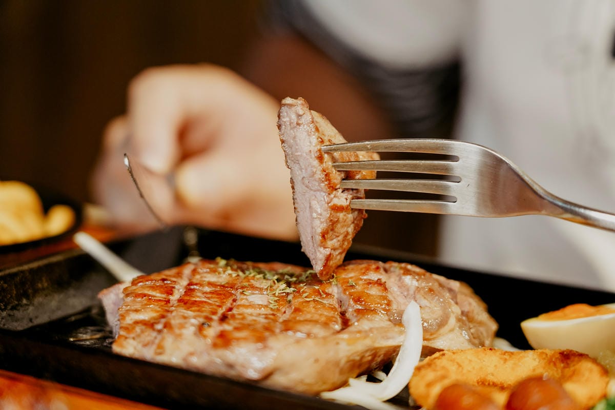 平價牛排館 拐彎抹角牛排館台南小北店 全台首創七種獨家秘醬 不使用重組肉18A.JPG 平價牛排館 拐彎抹角牛排館台南小北店 全台首創七種獨家秘醬 不使用重組肉18A.JPG