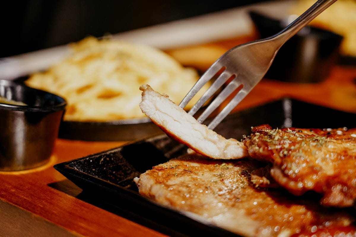 平價牛排館 拐彎抹角牛排館台南小北店 全台首創七種獨家秘醬 不使用重組肉29A.JPG 平價牛排館 拐彎抹角牛排館台南小北店 全台首創七種獨家秘醬 不使用重組肉29A.JPG