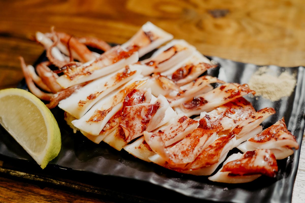 台南東區燒烤 浪兄浪弟 海鮮燒烤Bar 南洋海島環境氛圍 雞翅 骰子牛 美國生蠔必吃26.JPG