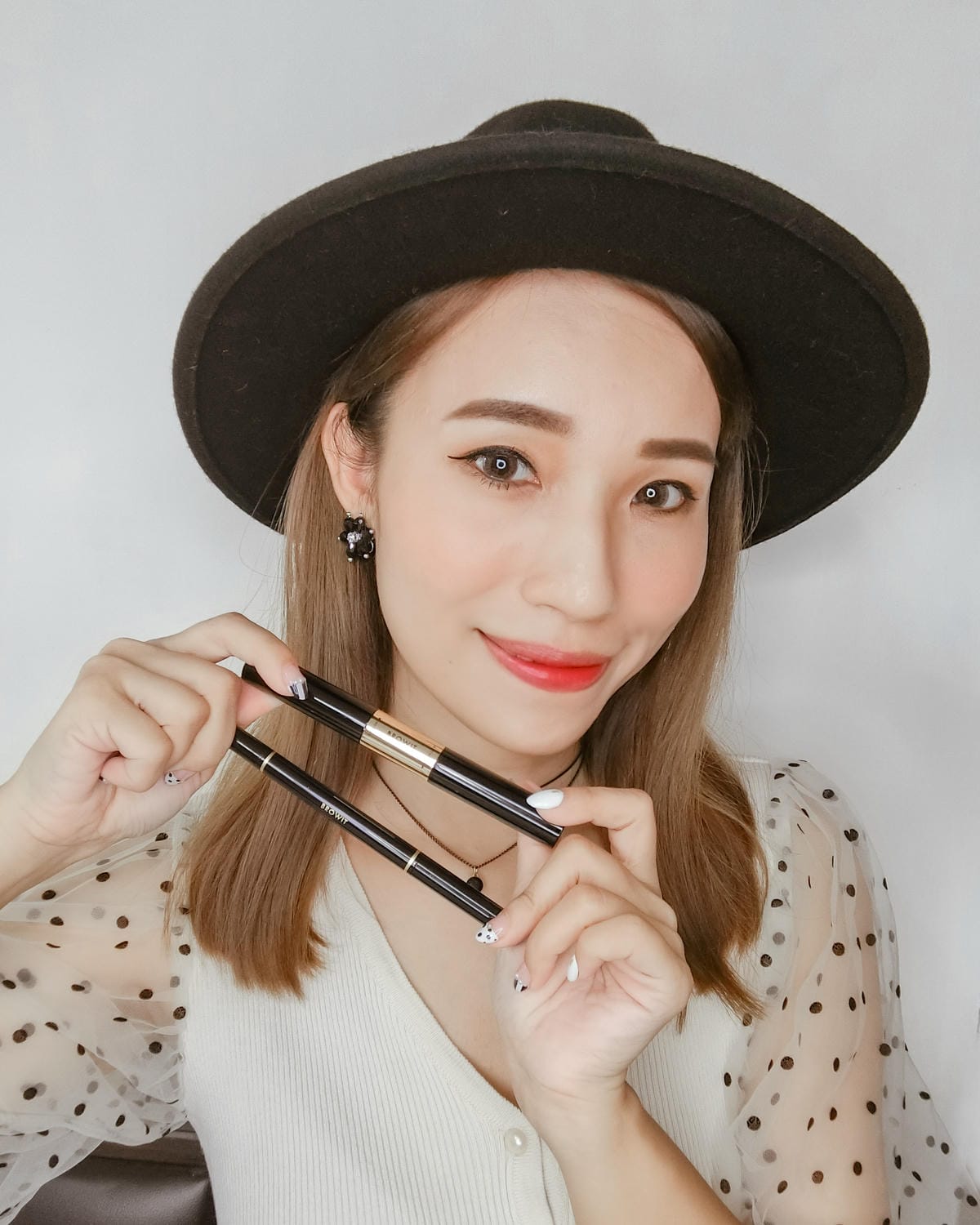 開架彩妝 Browit貝奧莉 泰國NO.1眉眼彩妝 平價 高CP值必入手 防水眉筆眼線睫毛膏試色31A.jpg 開架彩妝 Browit貝奧莉 泰國NO.1眉眼彩妝 平價 高CP值必入手 防水眉筆眼線睫毛膏試色31A.jpg