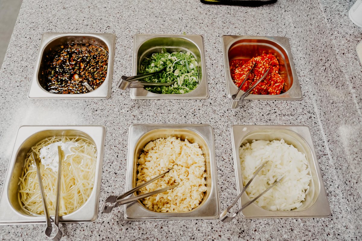 高雄鼓山區 中將燒肉屋-總店 享受當鐵板燒大廚的樂趣 火烤兩吃自助吃到飽6.JPG 高雄鼓山區 中將燒肉屋-總店 享受當鐵板燒大廚的樂趣 火烤兩吃自助吃到飽6.JPG