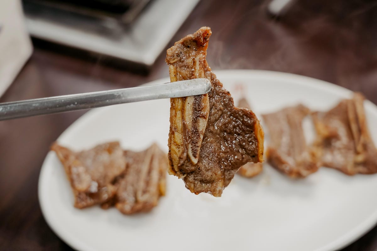 高雄鼓山區 中將燒肉屋-總店 享受當鐵板燒大廚的樂趣 火烤兩吃自助吃到飽30.JPG 高雄鼓山區 中將燒肉屋-總店 享受當鐵板燒大廚的樂趣 火烤兩吃自助吃到飽30.JPG