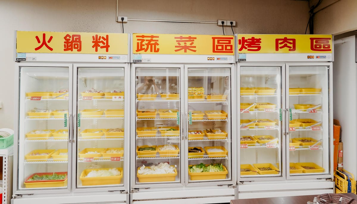 高雄鼓山區 中將燒肉屋-總店 享受當鐵板燒大廚的樂趣 火烤兩吃自助吃到飽11.jpg 高雄鼓山區 中將燒肉屋-總店 享受當鐵板燒大廚的樂趣 火烤兩吃自助吃到飽11.jpg