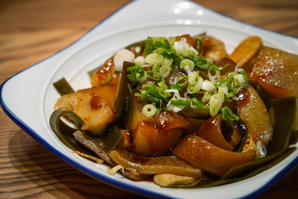 台南東區 好春麵飲 文青質感風麵店 滷菜激推四川秘製辣油味道更升級!20.jpg 台南東區 好春麵飲 文青質感風麵店 滷菜激推四川秘製辣油味道更升級!20.jpg