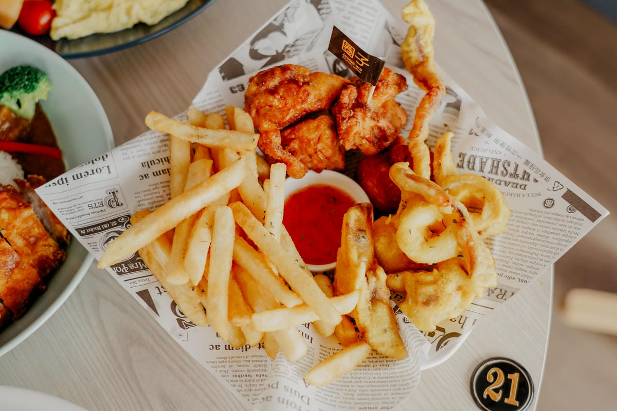 南科美食 圈子早午餐Coffee南科旗艦店 採光落地窗 手繪牆舒適用餐環境 紅酒牛肉 綜合拼盤 松露歐姆雷 咖哩豬排35.jpg 南科美食 圈子早午餐Coffee南科旗艦店 採光落地窗 手繪牆舒適用餐環境 紅酒牛肉 綜合拼盤 松露歐姆雷 咖哩豬排35.jpg