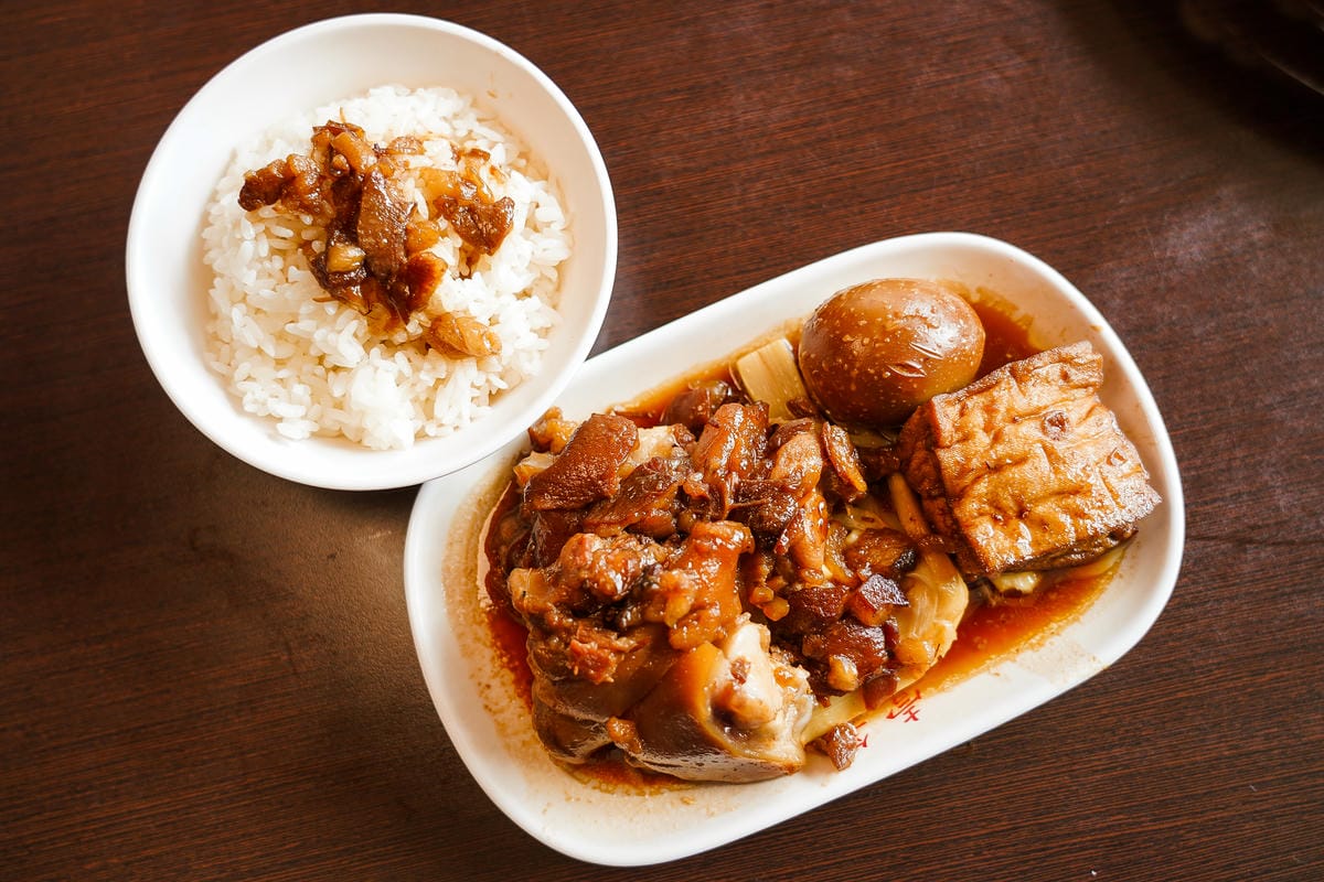 台南安平 霸王豬腳 香Q軟嫩好滋味 每日限量豬腳中段 晚來吃不到 24.jpg 台南安平 霸王豬腳 香Q軟嫩好滋味 每日限量豬腳中段 晚來吃不到 24.jpg