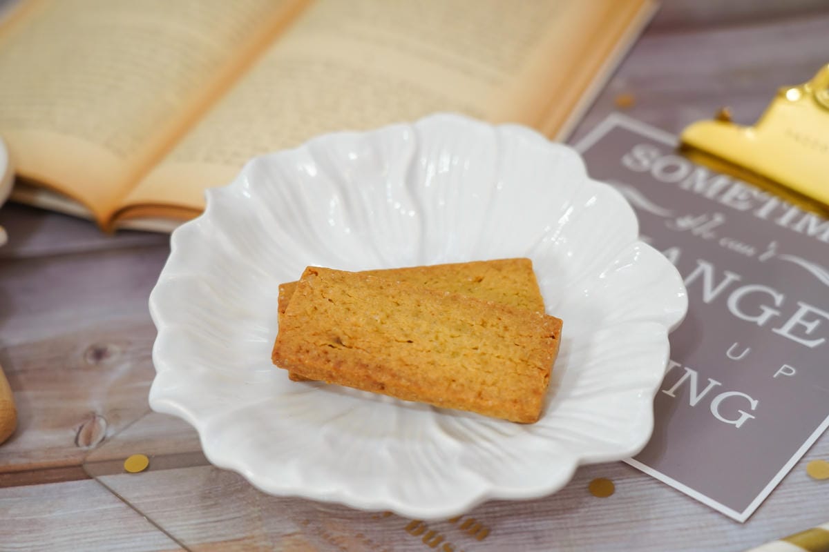 客製化手工喜餅 貓茶町喜餅禮盒 融入台灣在地食材 質感特色喜餅推薦 燒果子蛋糕 手作餅乾 32.JPG 客製化手工喜餅 貓茶町喜餅禮盒 融入台灣在地食材 質感特色喜餅推薦 燒果子蛋糕 手作餅乾 32.JPG