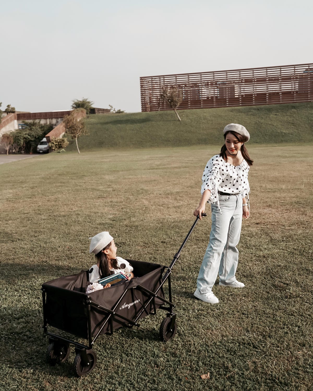 野餐露營、戶外活動必備好物 安晴 Anqueen可摺疊大推車 耐重100公斤 優雅拉著走 20.JPG 野餐露營、戶外活動必備好物 安晴 Anqueen可摺疊大推車 耐重100公斤 優雅拉著走 20.JPG