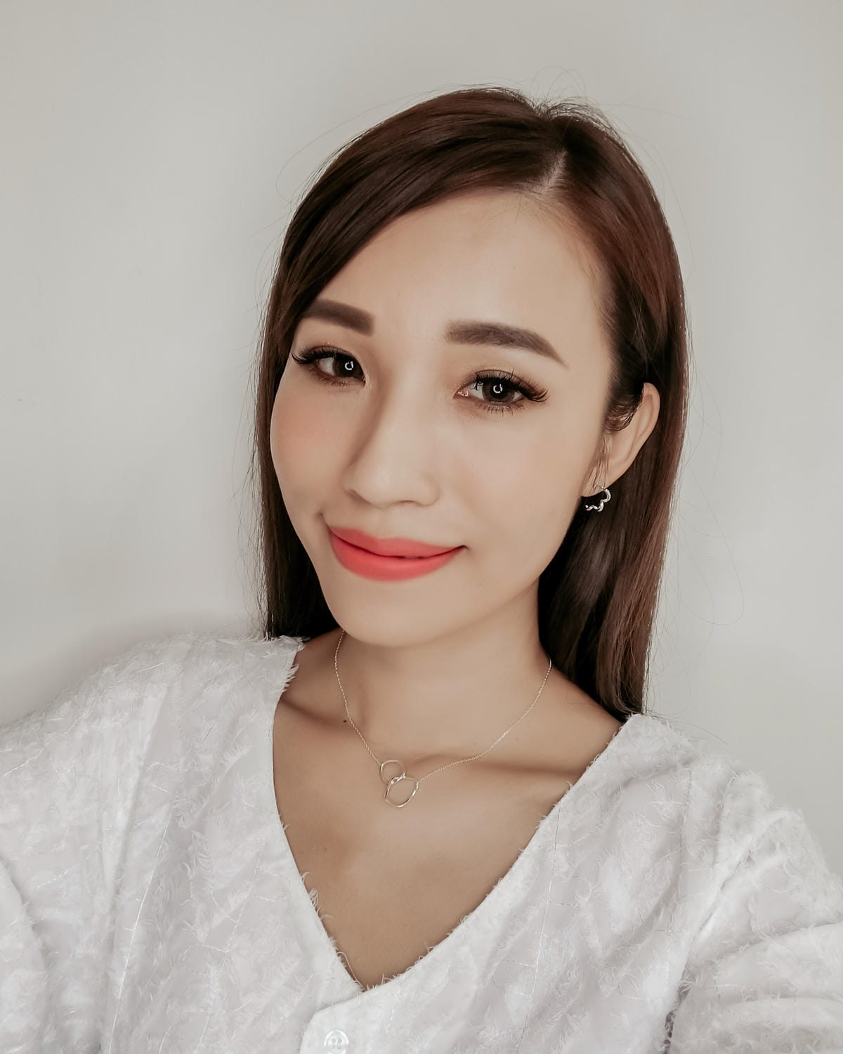 秋冬唇彩流行趨勢 LUNA微醺絲絨霧面唇膏 全試色 復古時尚 日常氣質妝容都可駕馭29.jpg 秋冬唇彩流行趨勢 LUNA微醺絲絨霧面唇膏 全試色 復古時尚 日常氣質妝容都可駕馭29.jpg