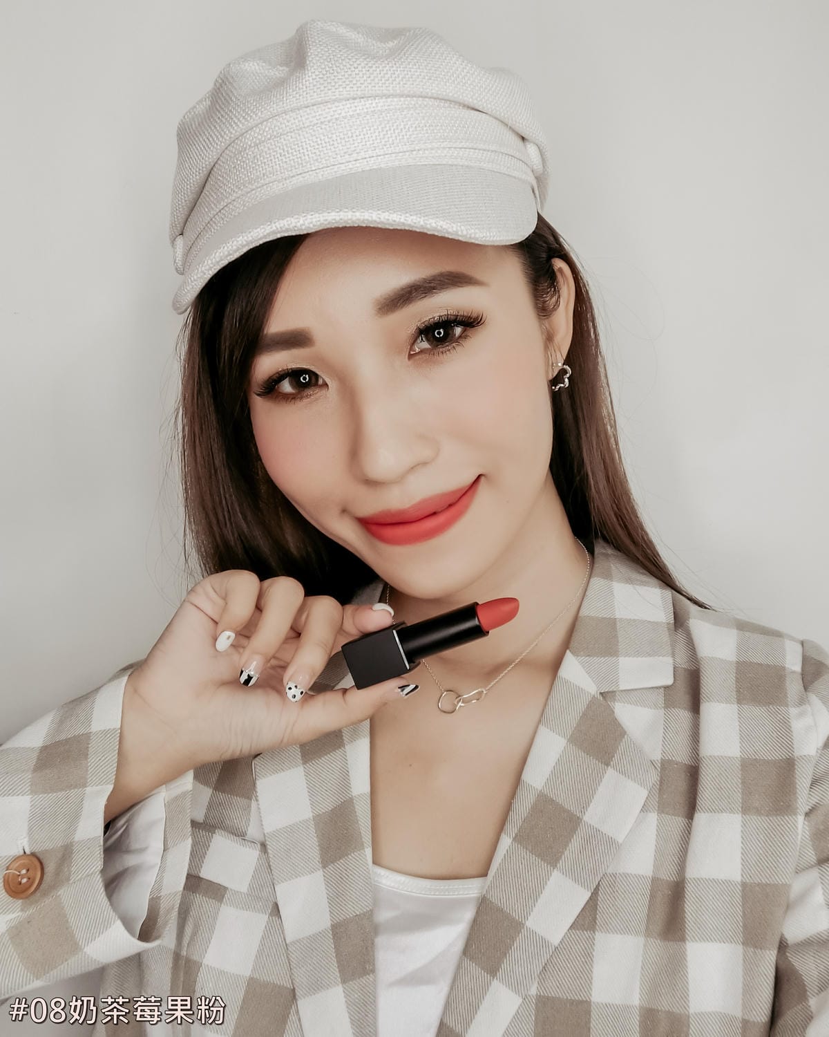 秋冬唇彩流行趨勢 LUNA微醺絲絨霧面唇膏 全試色 復古時尚 日常氣質妝容都可駕馭33.jpg 秋冬唇彩流行趨勢 LUNA微醺絲絨霧面唇膏 全試色 復古時尚 日常氣質妝容都可駕馭33.jpg