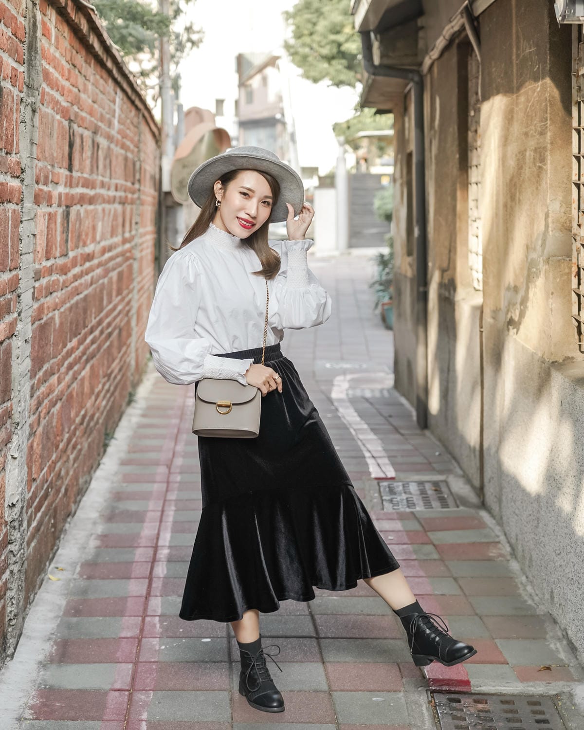 S’AIME東京企劃 年末派對包 新年招財長夾推薦 真皮COCO MINI 撞色鍊條包 多隔層小方包 真皮圓弧打釘拉鍊長夾 時尚美包超好搭12.jpg S’AIME東京企劃 年末派對包 新年招財長夾推薦 真皮COCO MINI 撞色鍊條包 多隔層小方包 真皮圓弧打釘拉鍊長夾 時尚美包超好搭12.jpg