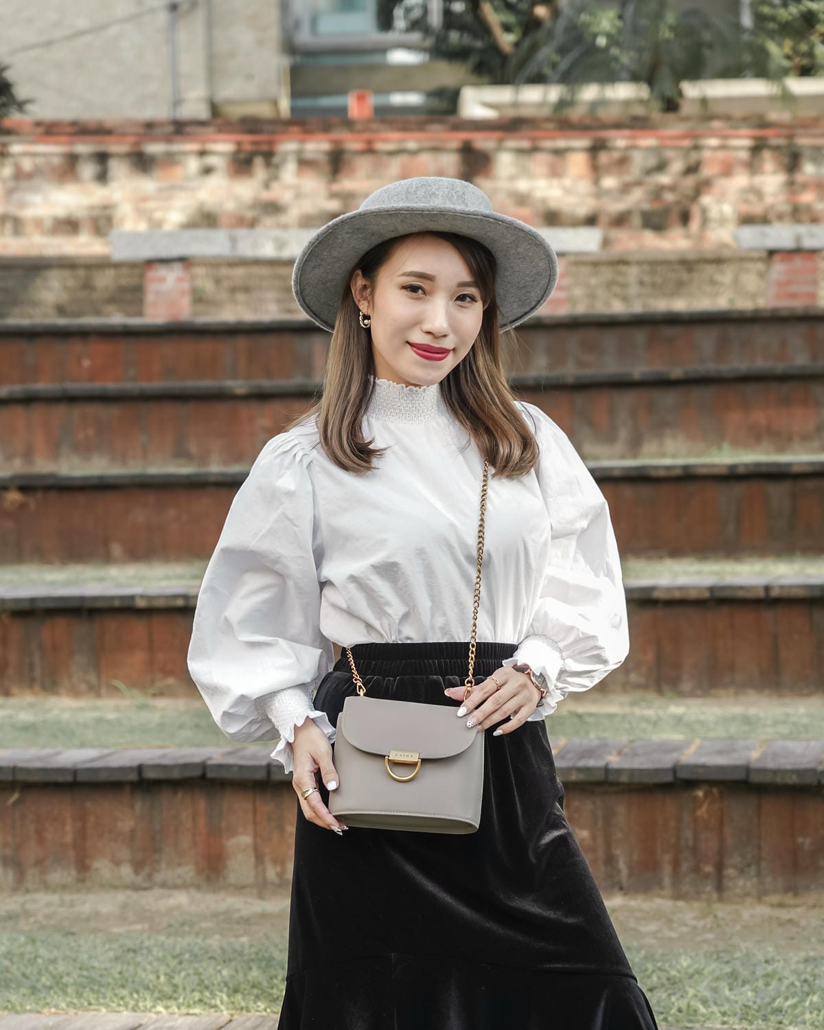 S’AIME東京企劃 年末派對包 新年招財長夾推薦 真皮COCO MINI 撞色鍊條包 多隔層小方包 真皮圓弧打釘拉鍊長夾 時尚美包超好搭16.jpg S’AIME東京企劃 年末派對包 新年招財長夾推薦 真皮COCO MINI 撞色鍊條包 多隔層小方包 真皮圓弧打釘拉鍊長夾 時尚美包超好搭16.jpg