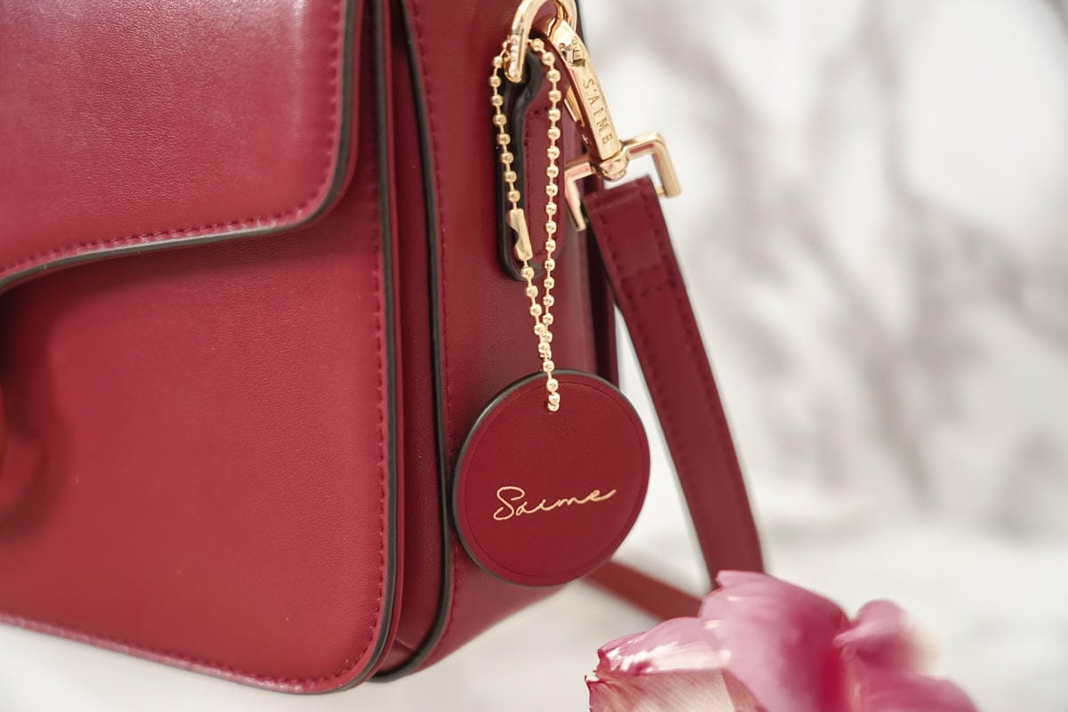 S’AIME東京企劃 年末派對包 新年招財長夾推薦 真皮COCO MINI 撞色鍊條包 多隔層小方包 真皮圓弧打釘拉鍊長夾 時尚美包超好搭29.jpg S’AIME東京企劃 年末派對包 新年招財長夾推薦 真皮COCO MINI 撞色鍊條包 多隔層小方包 真皮圓弧打釘拉鍊長夾 時尚美包超好搭29.jpg